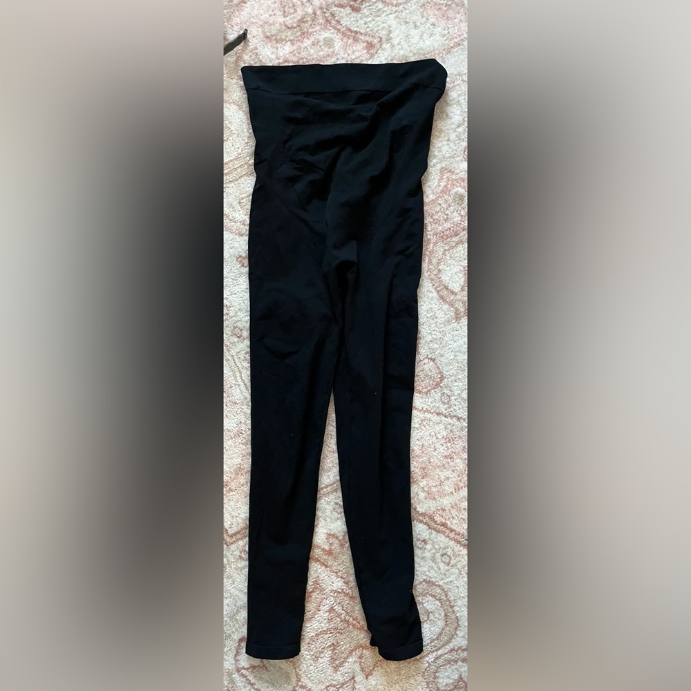 Blanqi maternity leggings size small